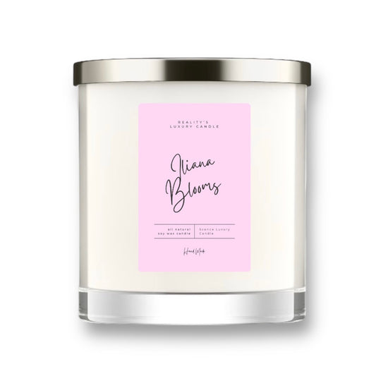 Iliana Blooms Candle